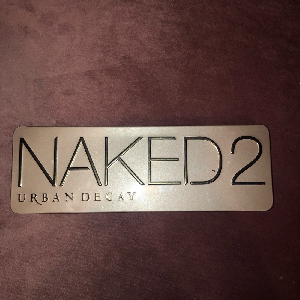 Naked 2 Urban Decay eyeshadow palette